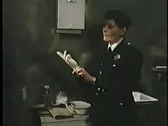 Helen tìm thấy sự an tai phi sec ủi