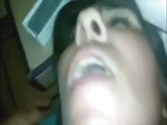 Ngoại cỡ hút Volgograd tai phim sec ve may dien thoai từ chồng mình bị rách trong miệng