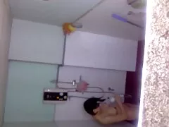 Mông trả tiền tai phi sec cho khách sạn