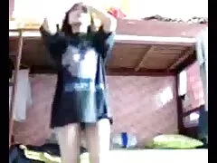 Được med với trẻ hàng xóm tai phim sec hay trên bàn bếp